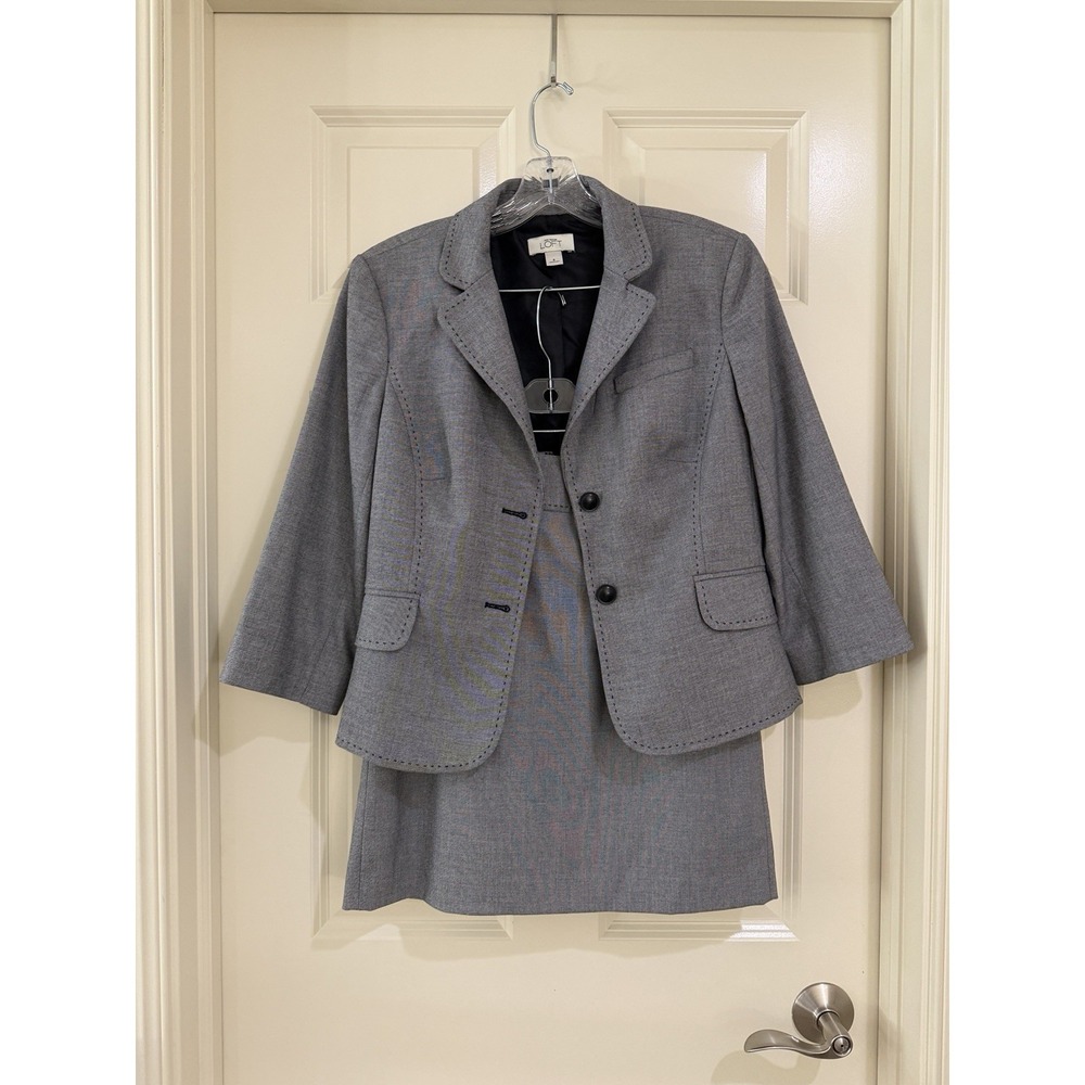LOFT women 2- piece skirt suits size 8/2